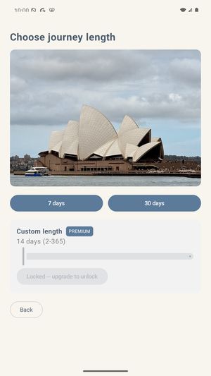 The choose journey length screen showing a photograph, buttons for 7 days and 30 days, and a locked custom length option.